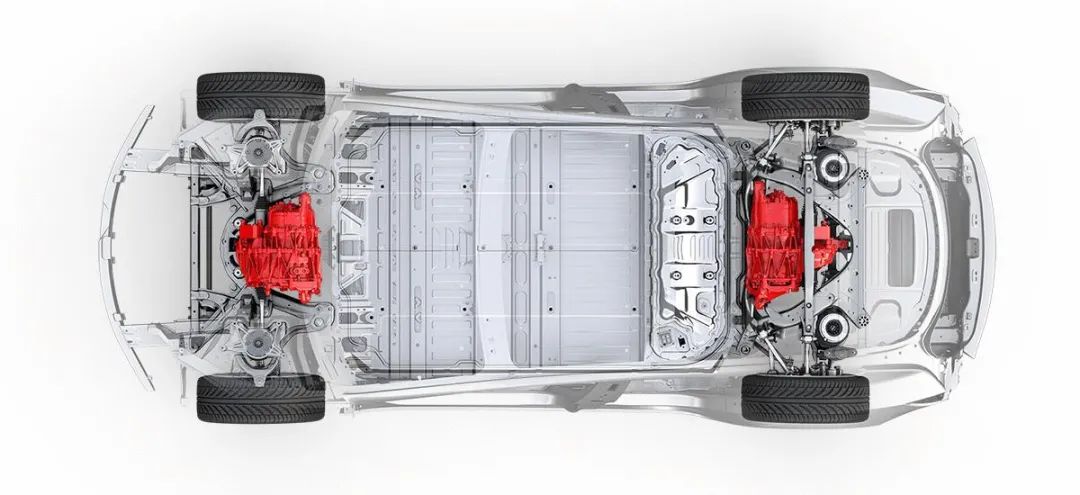 以上介绍了纯电动汽车底盘结构主流设计手段,但为什么它和迷你四驱车