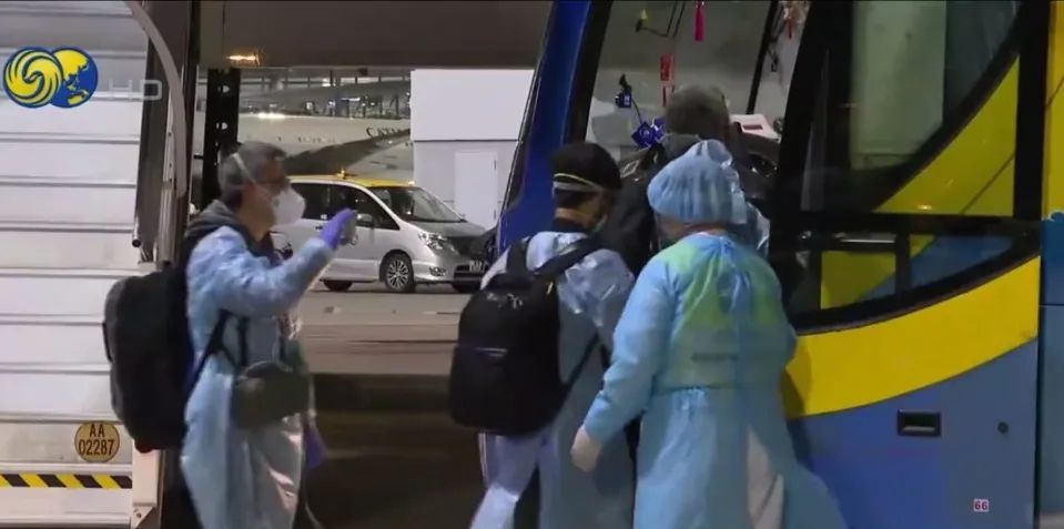 逆行四十日，香港摄记的武汉故事