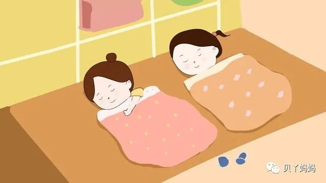 合适的温度对于孩子睡觉也是很重要的,因为孩子普遍身体偏热,过高的