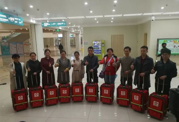 送上您的祝福，为千里驰援的他们祈愿