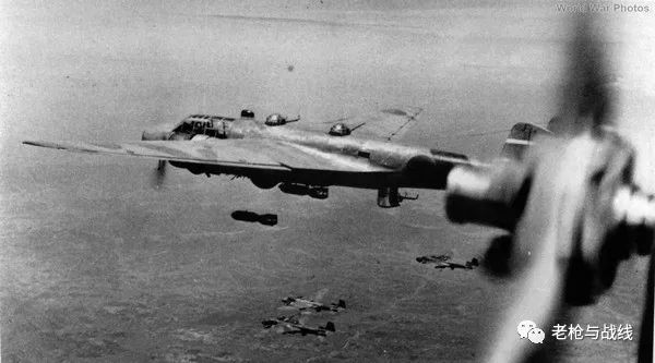 越洋爆击与迎头痛击,中国战场上的九六式陆上攻击机