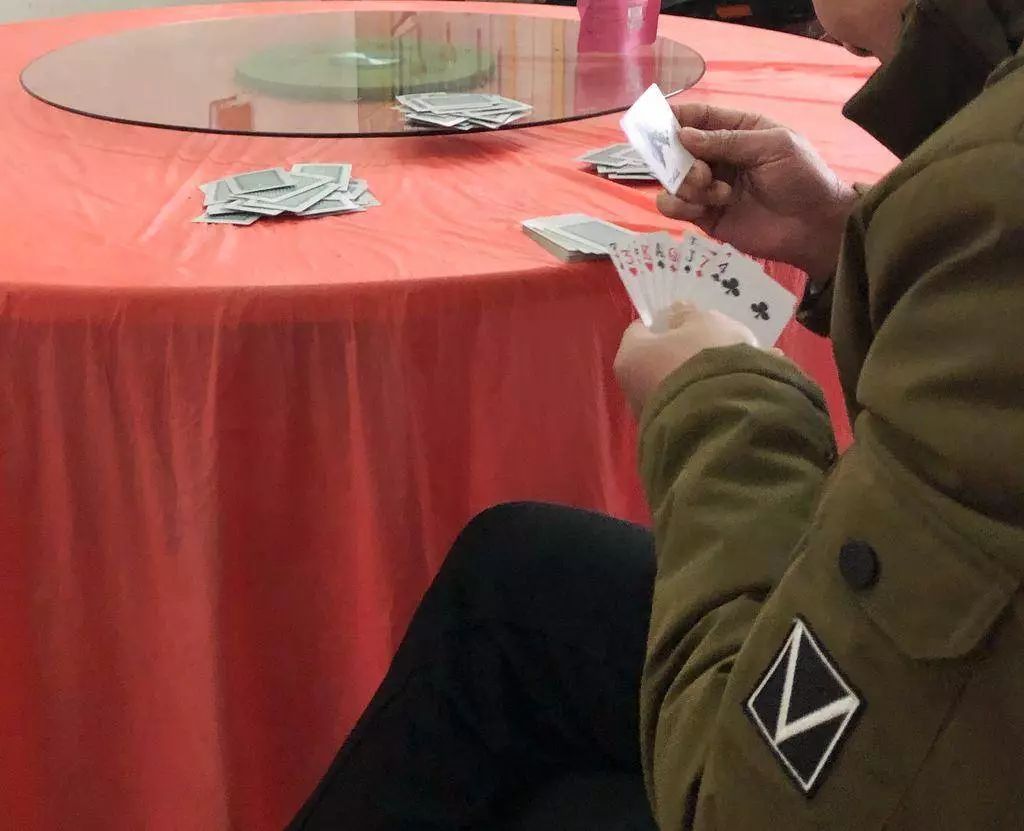 宅在家的第5天：我们全村人都无聊透了