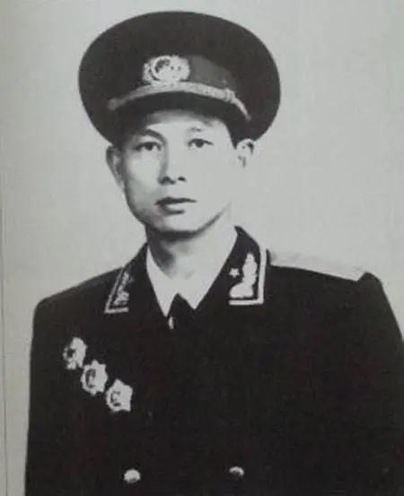 杨永松仅存的11颗将星之一最年轻的开国少将之一