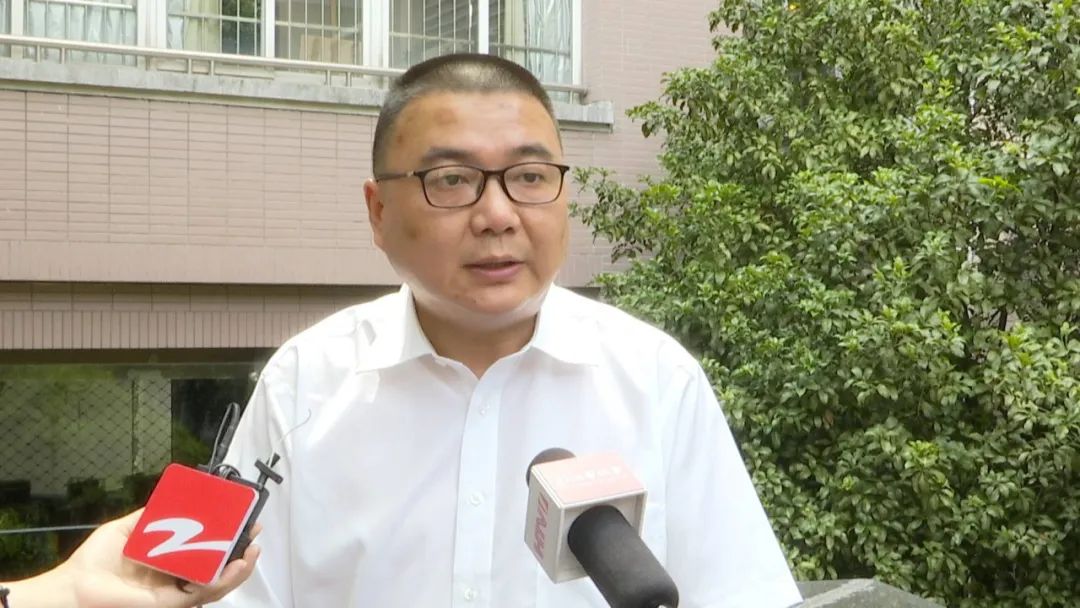 杭州高级中学教育集团夏衍中学校长 丁剑平