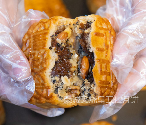 荣诚新品横空出世能否带领五仁月饼重返c位