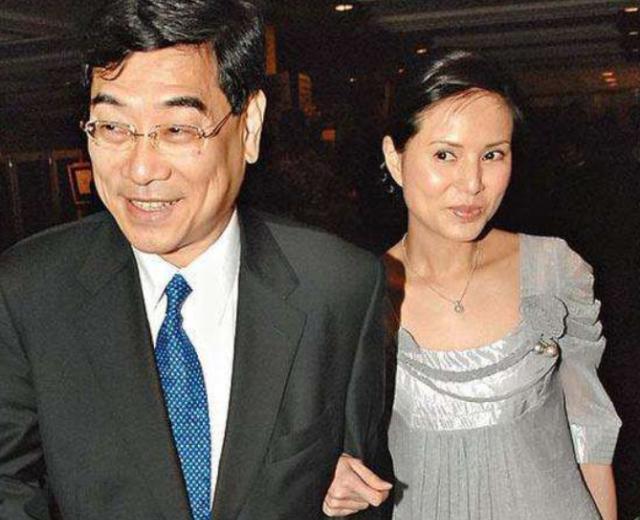李若彤又有新欢曾被前男友误一生直言现在不渴望结婚