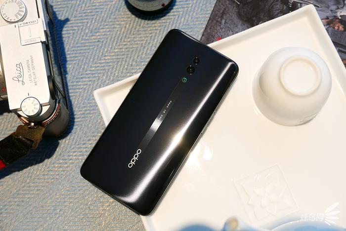 12期免息加碎屏险 oppo reno限时特价2199元