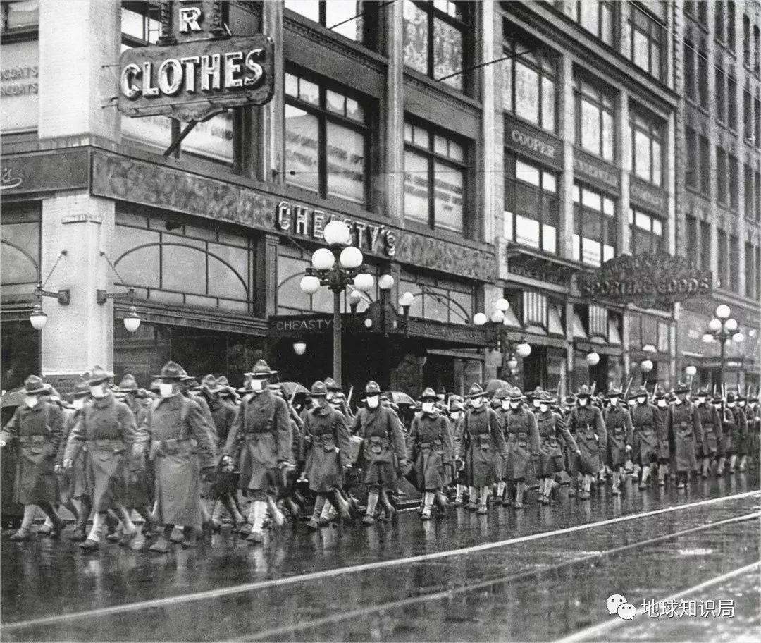 百年来最凶猛传染病，如何从天灾变成人祸？