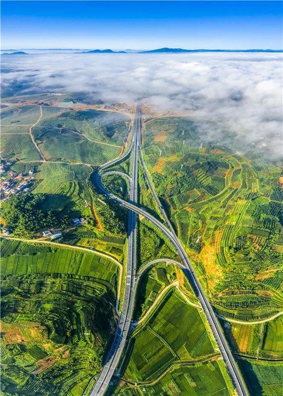 云南斥资10241亿元建高速公路,要打通全省127个县