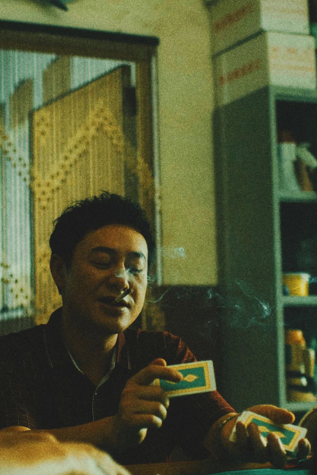用相机拍电影,"张东升"们任他摆布,这个职业了解一下?
