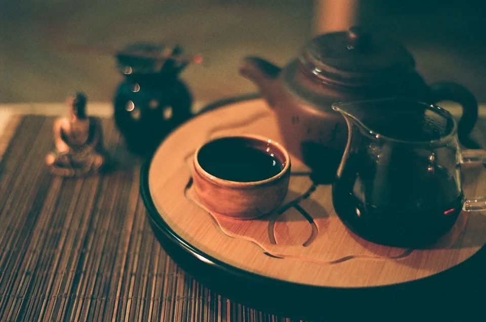 茶性清心——喝茶养心, 藉品茗使身体潘松