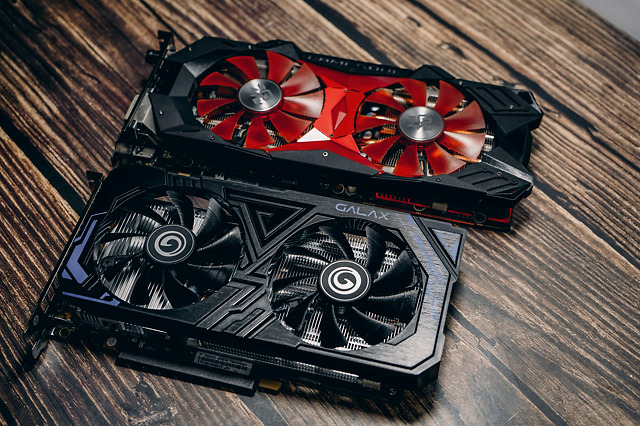影驰gtx1660super大将,影驰1660super大将 同样也是8pin供电,不过在接口上影驰gtx1660 super大将版有3个dp 1.