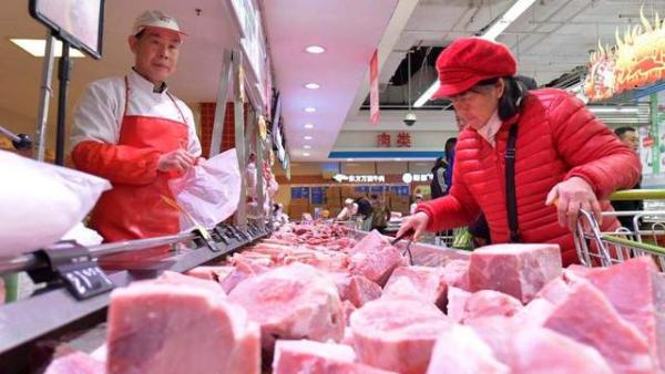 农业农村部:猪肉价格春节前或小幅震荡上升