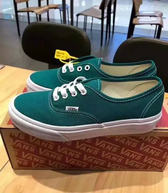 第四款 vans 安纳海姆 深绿配色