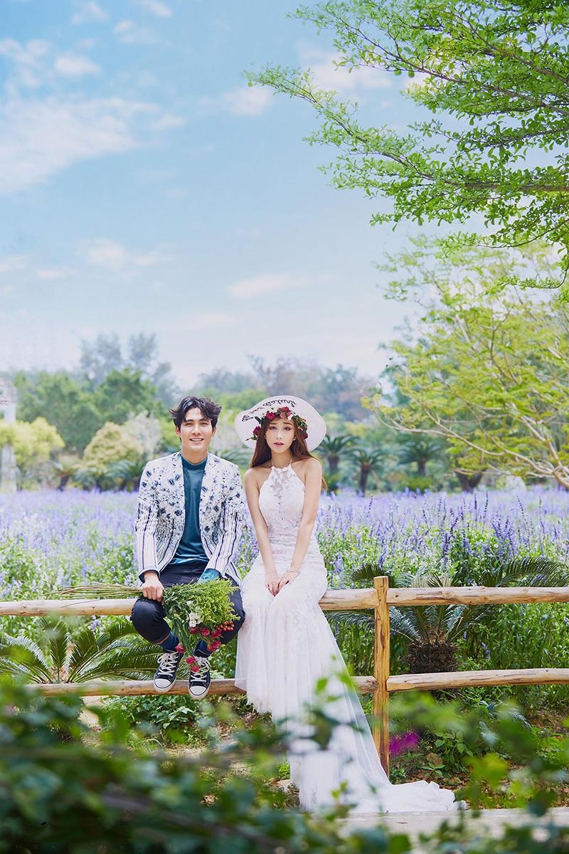 九月杭州旅拍婚纱照,选择氧气森系婚纱照很不错,仙气飘飘