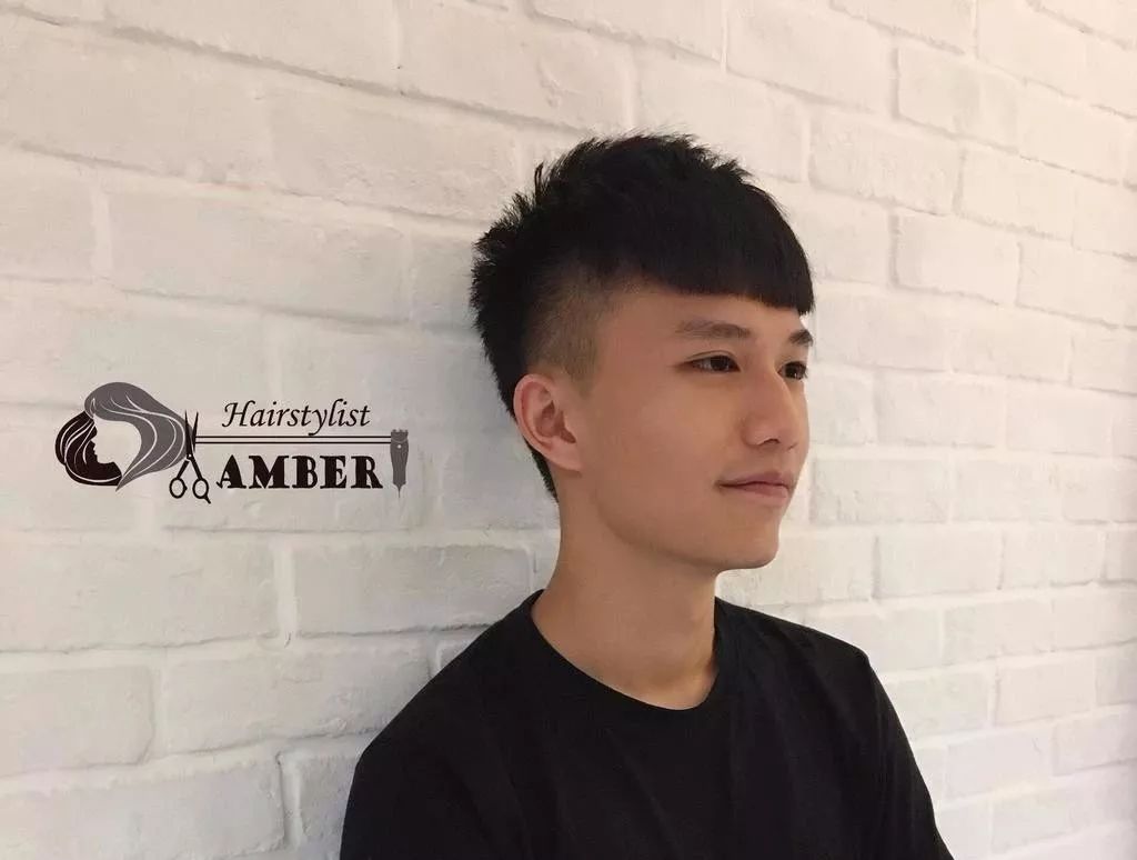 发型丨简单利落感!"凯撒式短发"让你帅气满分