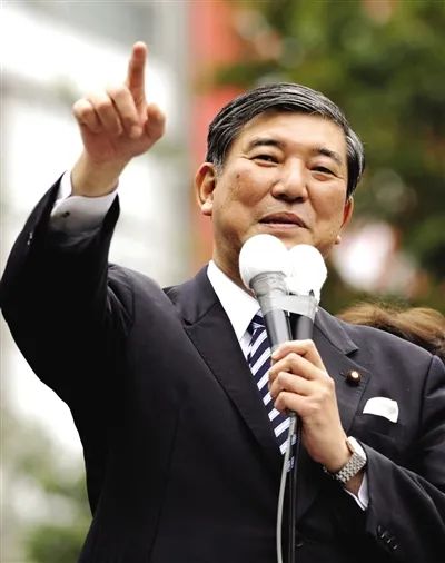 争夺日本首相位的三个人，“决赛”时怎么说中国？