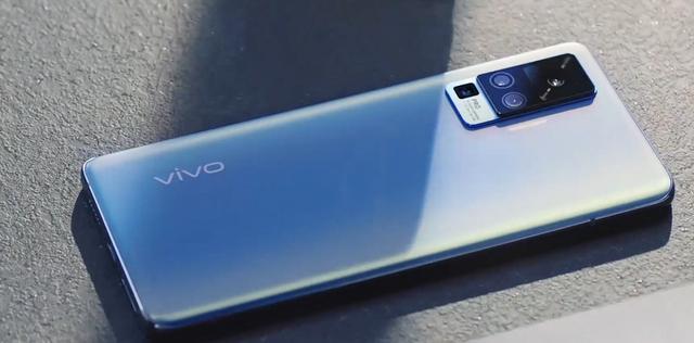 正面交锋,vivo x50与oppo reno4区别在哪?