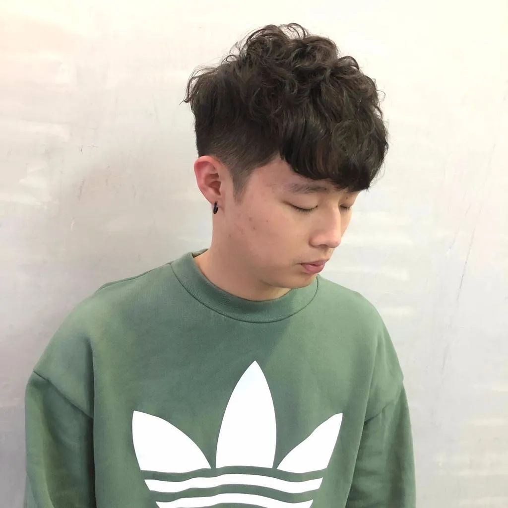 发型丨时尚好整理"纹理烫发"捯饬一下帅气出门