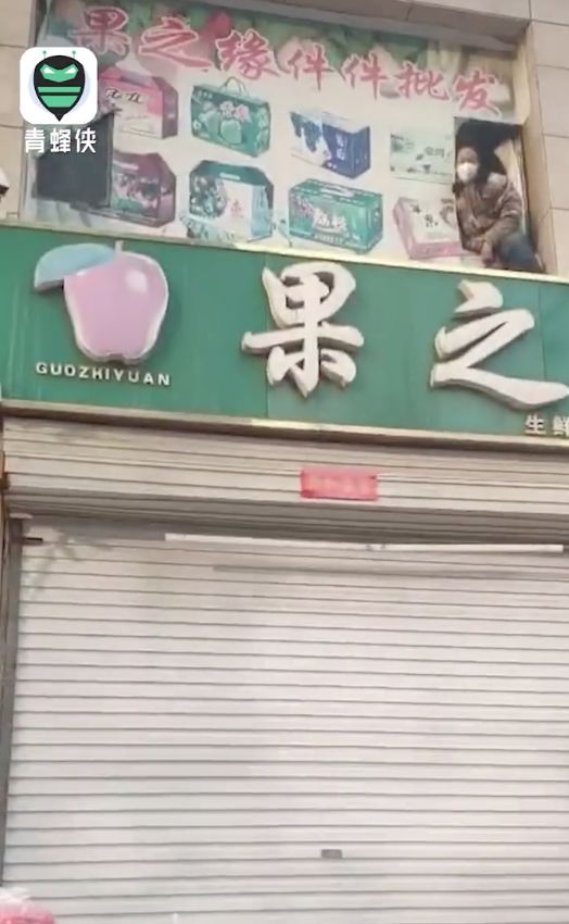 疫情时期开工营业：店老板的智慧真绝了