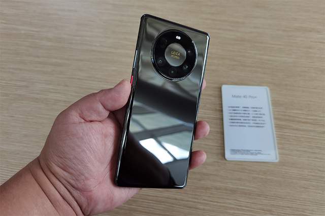 华为mate40pro难买是因为停产李小龙回应还早呢