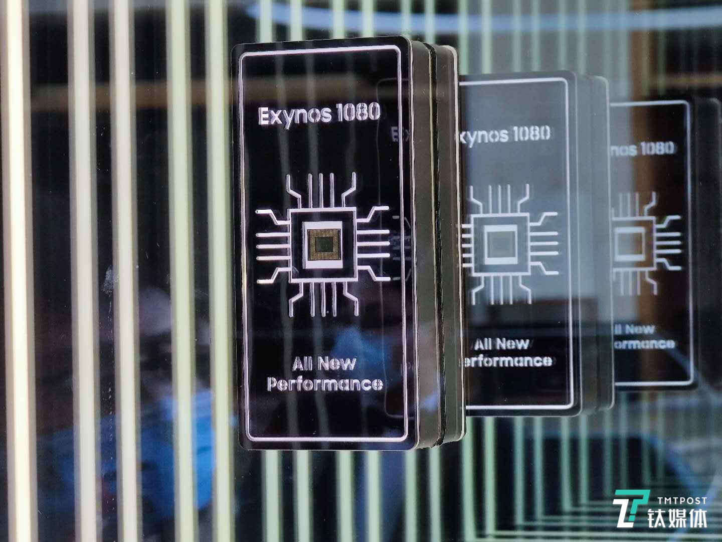 三星发布了具有旗舰级性能的exynos 1080移动处理芯片