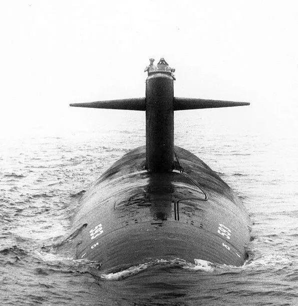 海上坟墓丨可怕的海难之美国长尾鲨号核潜艇悲剧