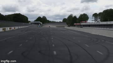 杰伦首次触电的《头文字d》在豆瓣7.4分,现在看是高是