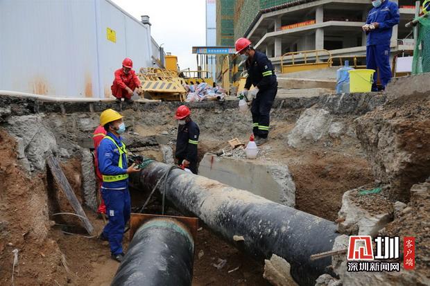 接驳点开挖完成,现场制定,核实管道接驳方案