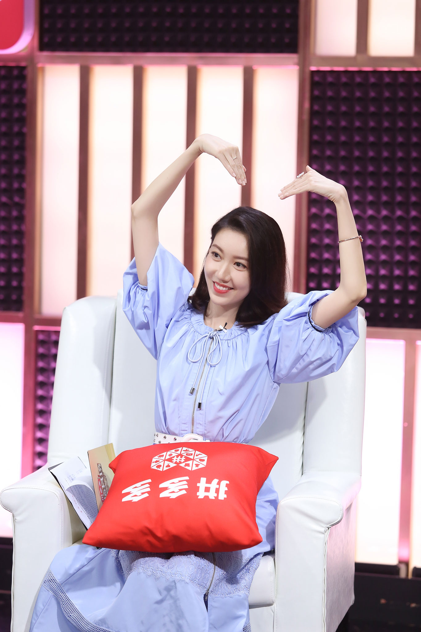 高露《声临其境》还原"宫蓓蓓" 超快语速获赞"吵架听不够"