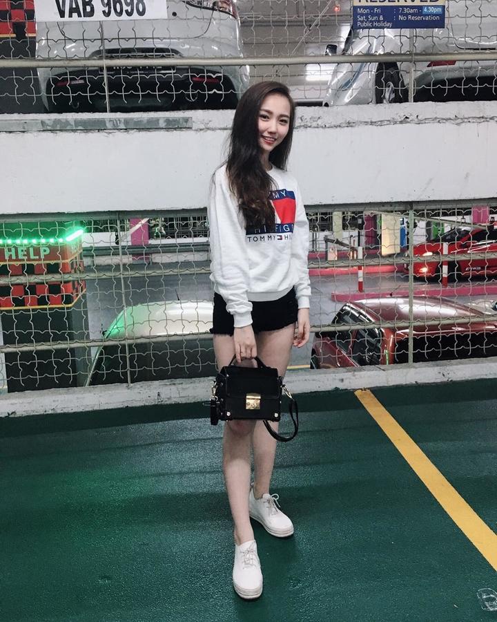 网红模特,可爱甜美系美女——陈嘉欣