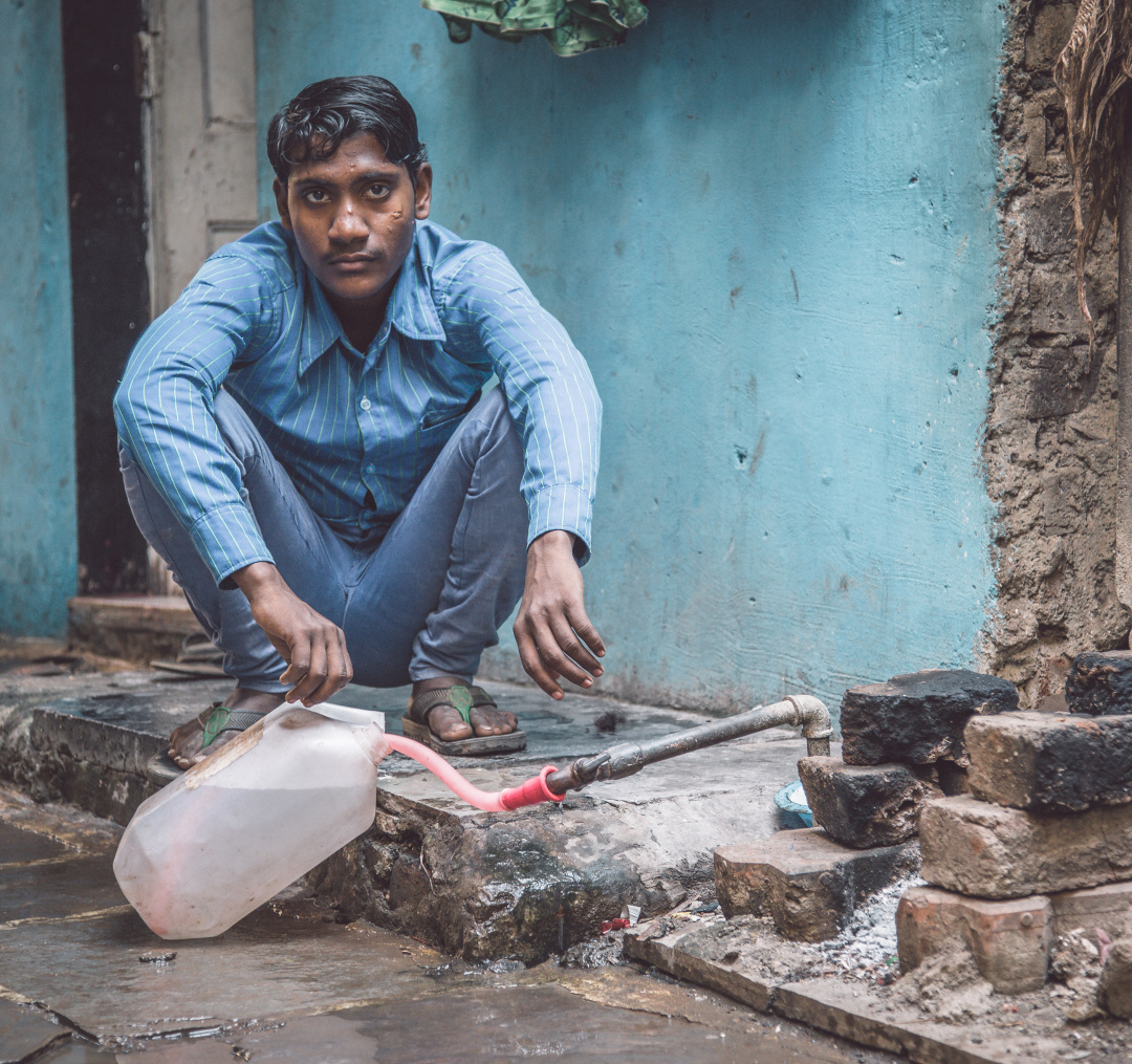 印度穷人是如何在一线城市生存的？| 地球知识局