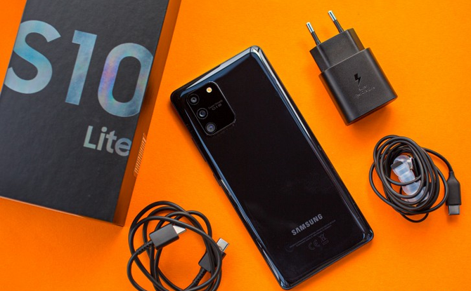 三星galaxy s10 lite即将发布,将采用6.7寸屏幕__凤凰网