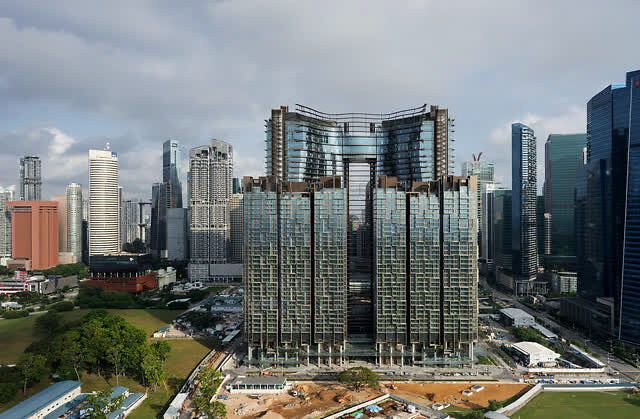 滨海一号位于新加坡的中央商业区,是一栋高档住宅区. archdaily