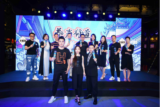 老城隍庙梨膏露跨界中国好声音全国海选众"声"惊艳,解读凉茶赛道营销