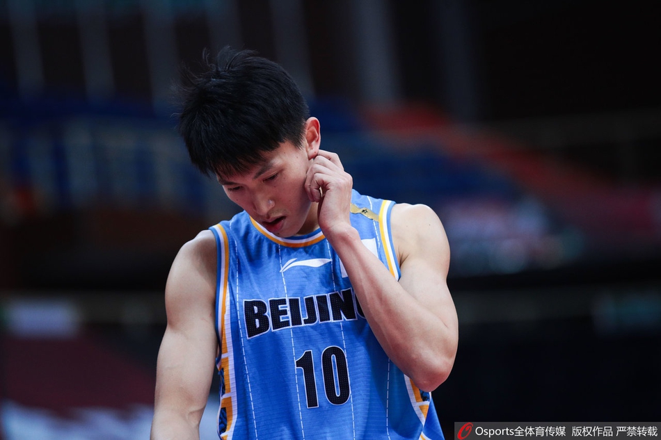 失落的北京首钢球员刘晓宇.