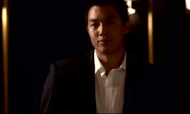 2008年大案:黑老大赵明章很嚣张,当街砍人,还威胁报警就杀全家