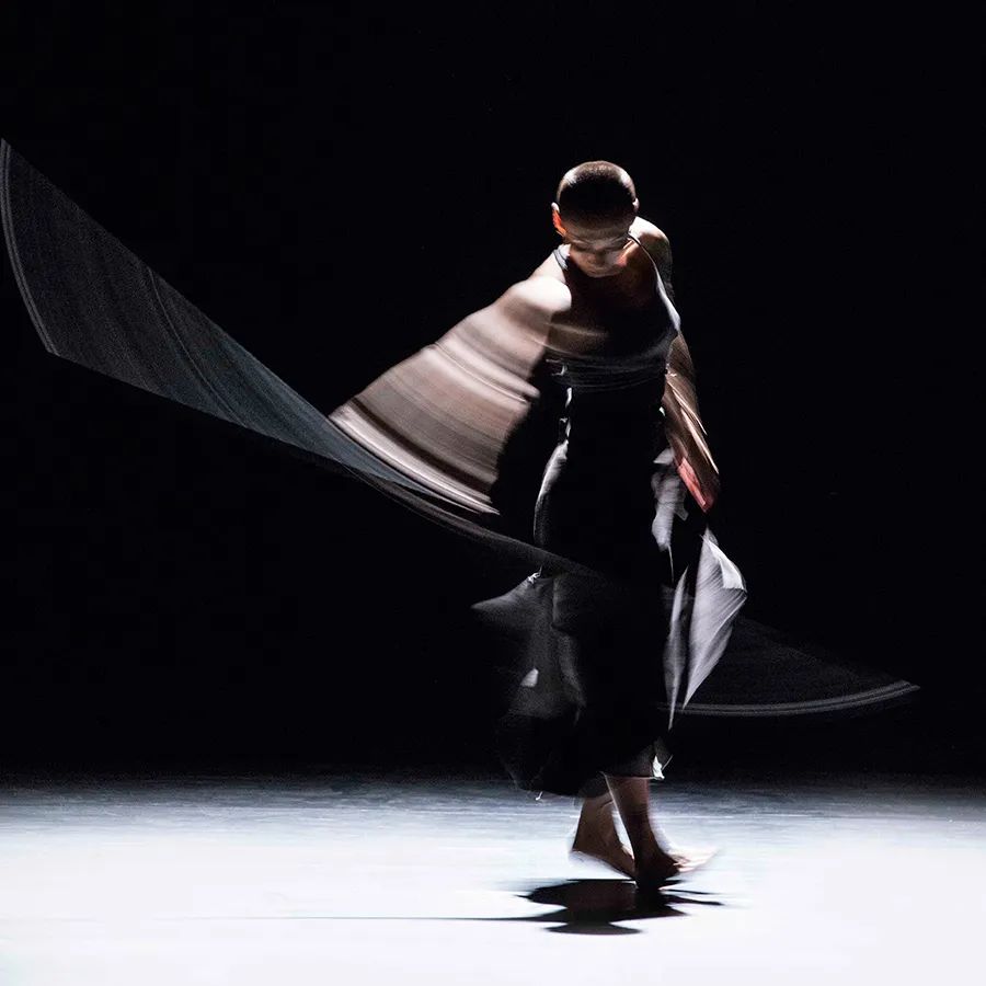 49岁还像个少女,她是台湾最会跳舞的女人