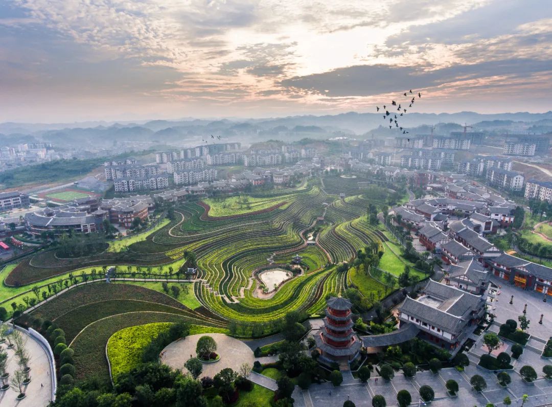 大方县奢香博物馆--陈庆方摄 大方县拥有国家4a级景区奢香古镇,《奢