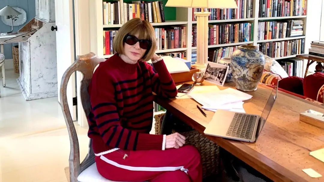 如果你不穿牛仔裤改穿运动裤，那你就是时尚宠儿了