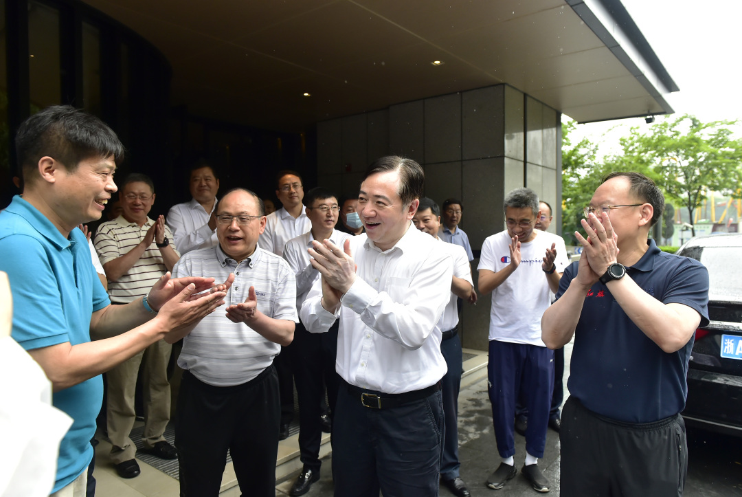 奚国华,邱现东会见杭州市委副书记,市长刘忻__凤凰网