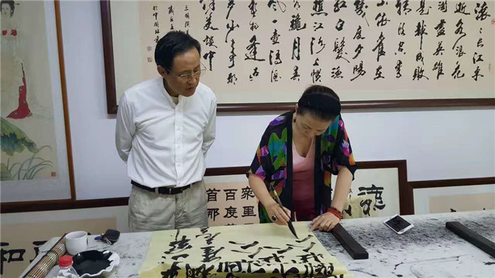 著名书法家张惠臣作品赏析