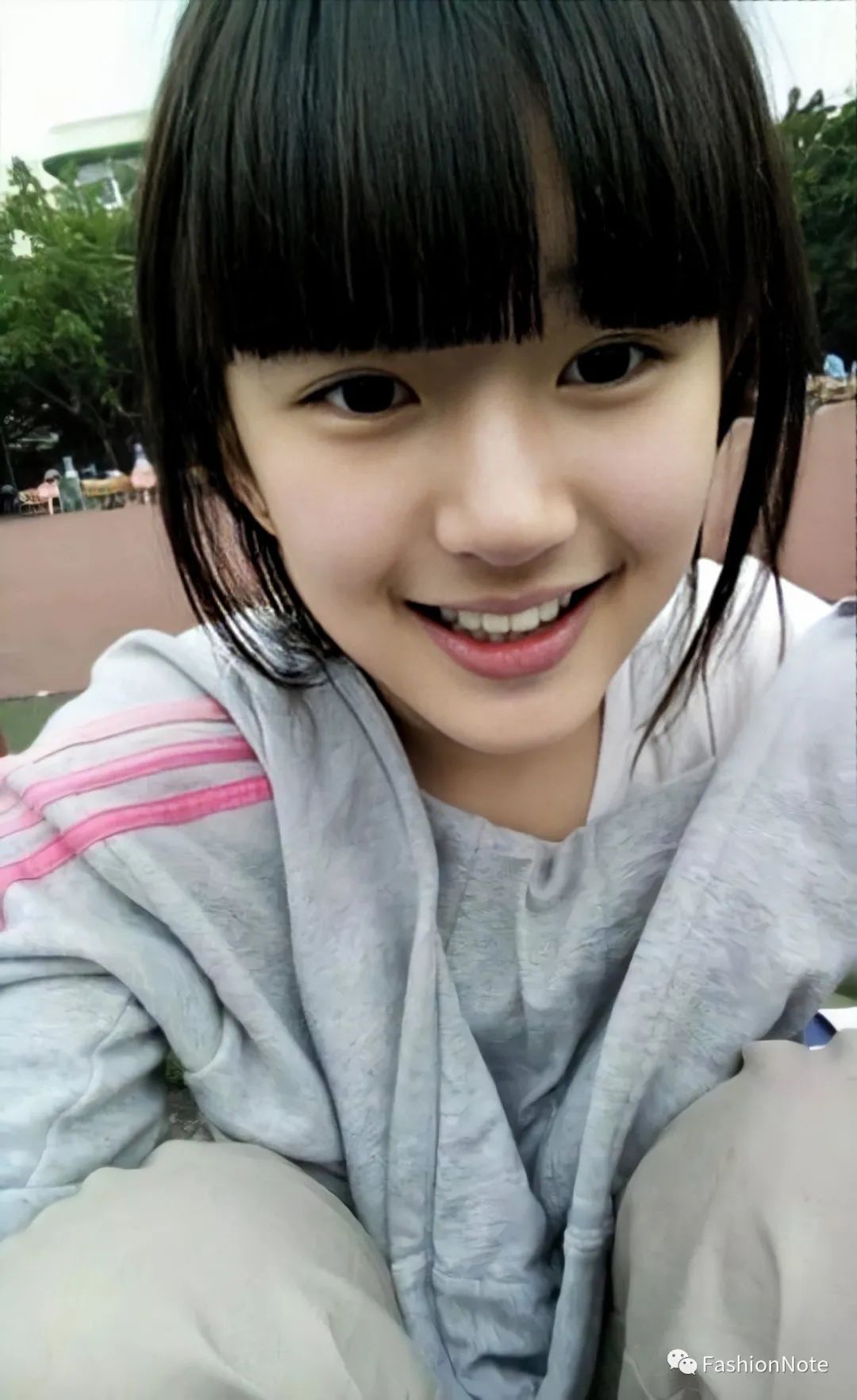 功夫不负有心人,如今赵露思终于有走红的趋势,这个宝藏女孩要被越来