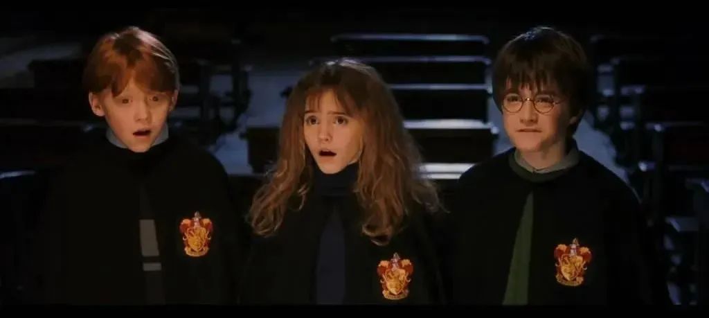 《哈利波特》19年后重映,这些隐藏的剧情,你小时候根本没看懂