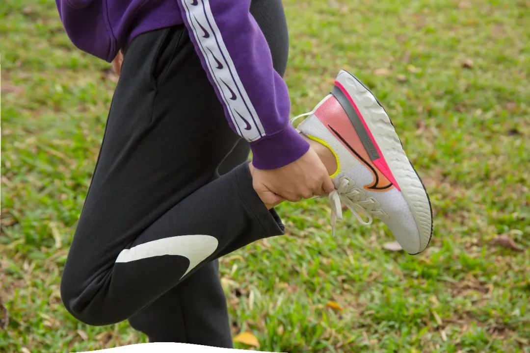 在猪鞭的日常跑步中,nike react infinity run确实给了我很大的惊喜.
