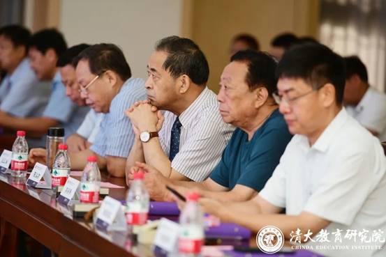 豫商联合会副会长兼秘书长张正林,河南省工商联党组成员,副主席赵纯武