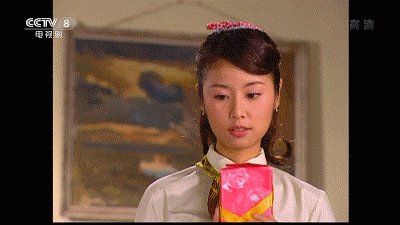 杜飞受伤,如萍马不停蹄就往单身公寓跑,表面上是为了照顾杜飞,实际上