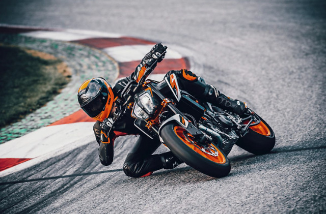 ktm 890 duke r海外售价公布,更快更锋利的"超级手术