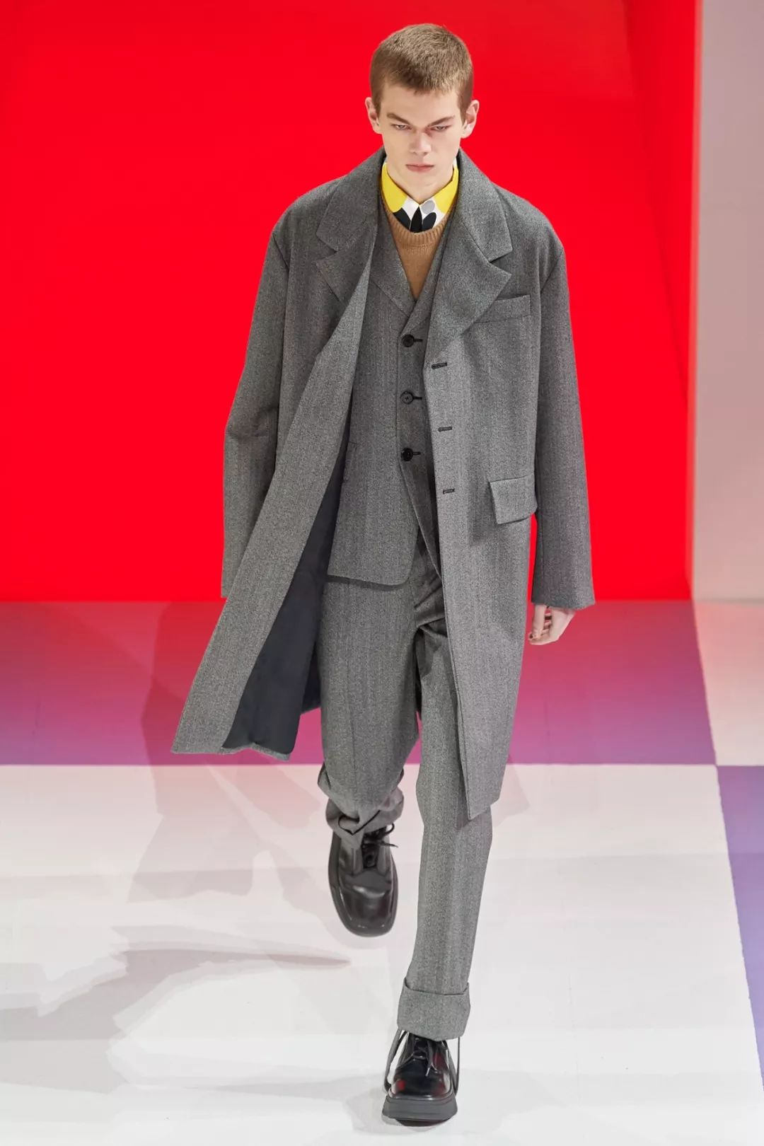 prada2020秋冬男装 |一场经典幻想