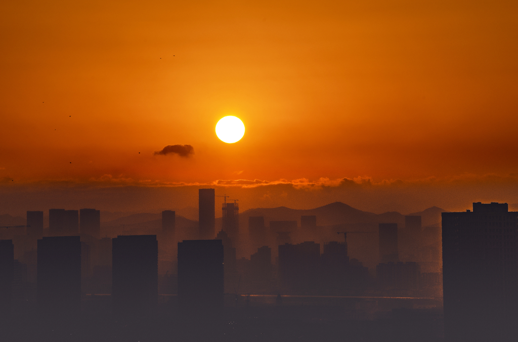 晨曦旭日